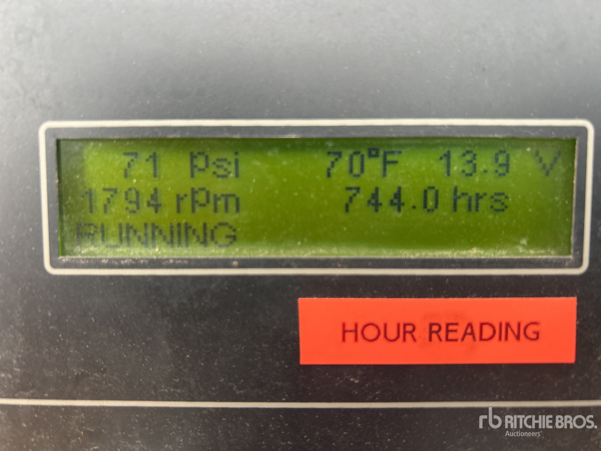 General Appearance with Hour Meter / Odometer
