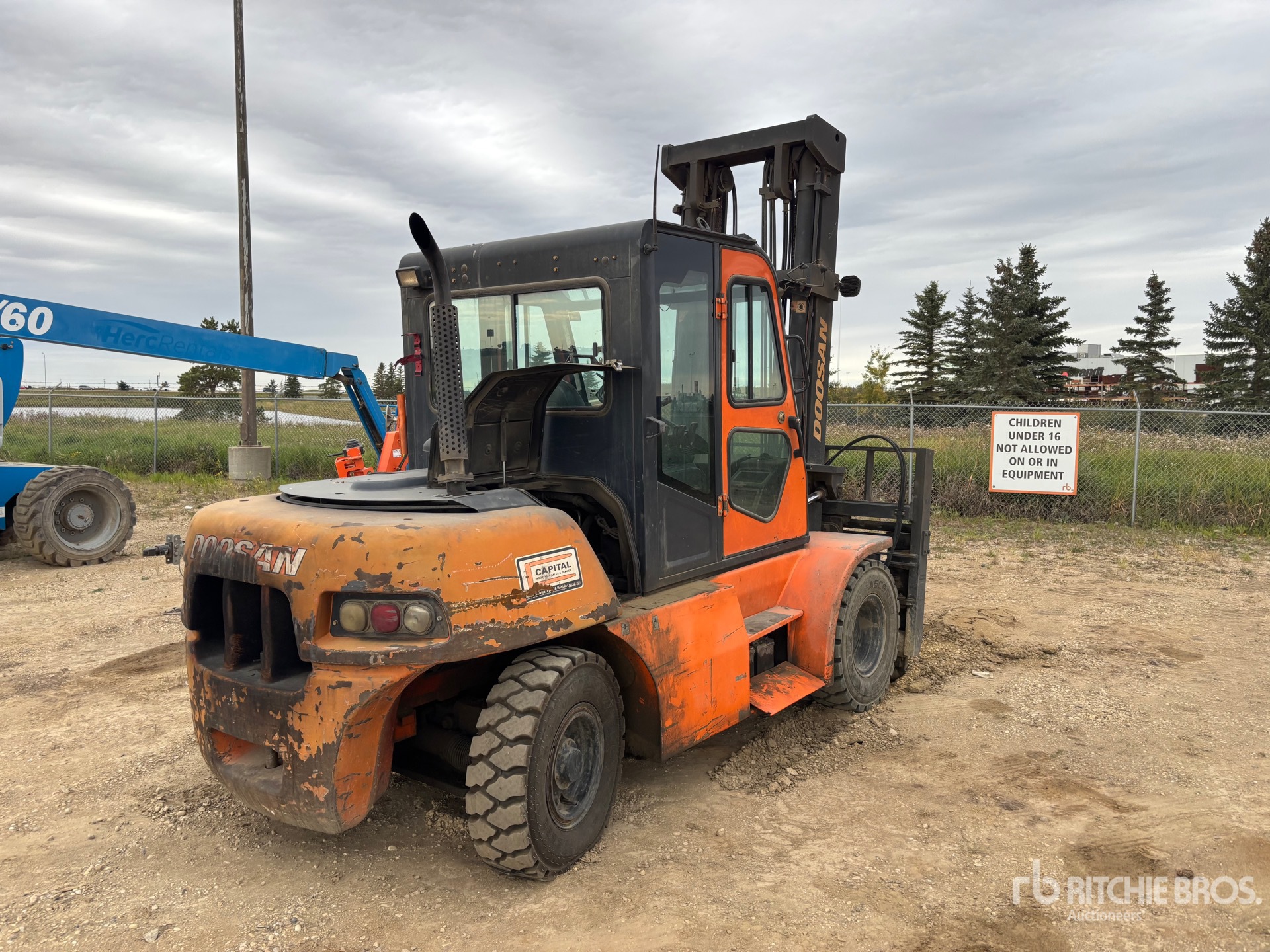 General Appearance with Picture, Right Rear Corner