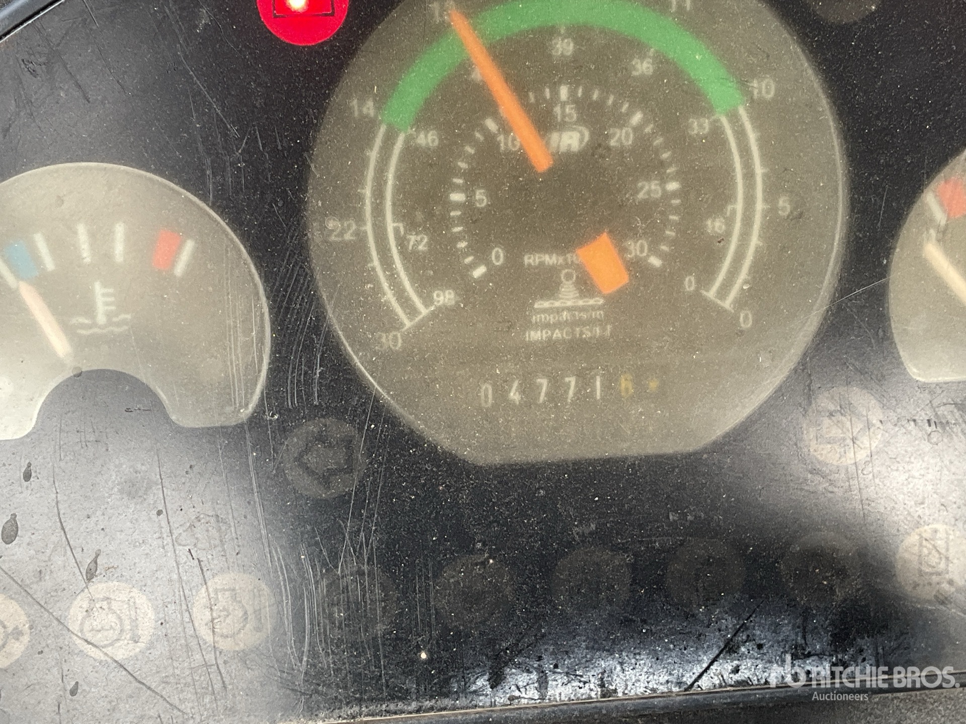 General Appearance with Hour Meter / Odometer