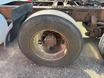 4 Underbody - Truck with 