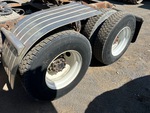 4 Underbody - Truck with 