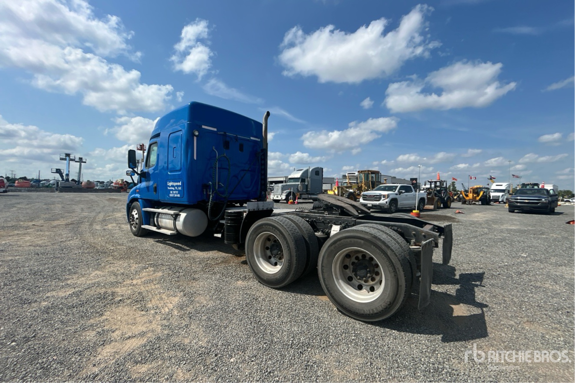 General Appearance with Picture, Left Rear Corner