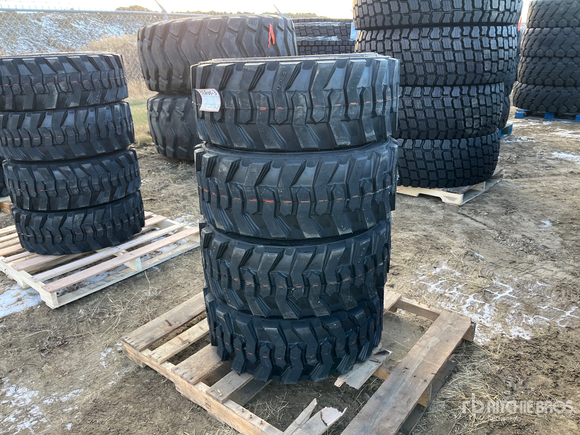 Aspect général with Image, coin avant droit