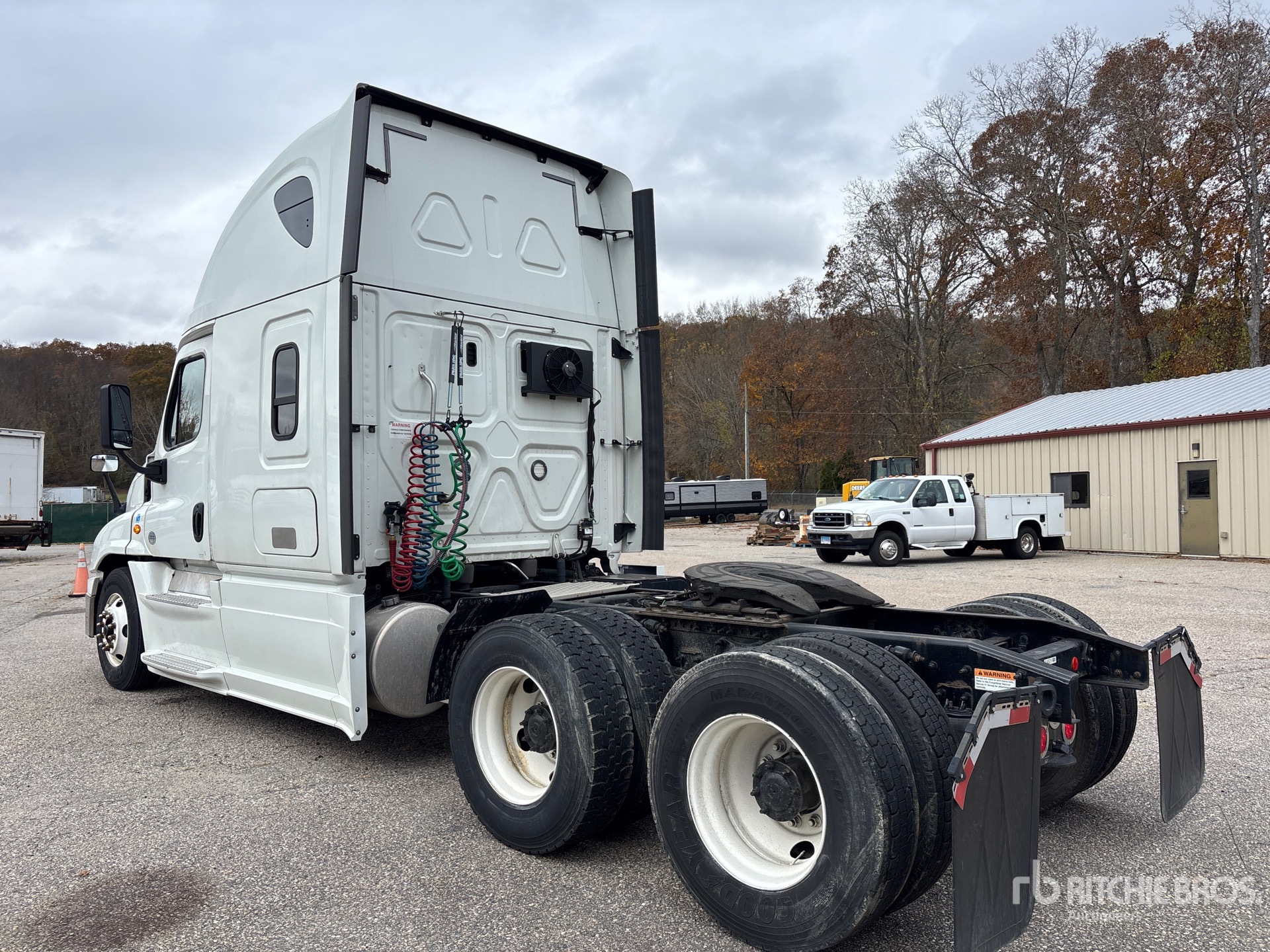 General Appearance with Image, coin arrière gauche