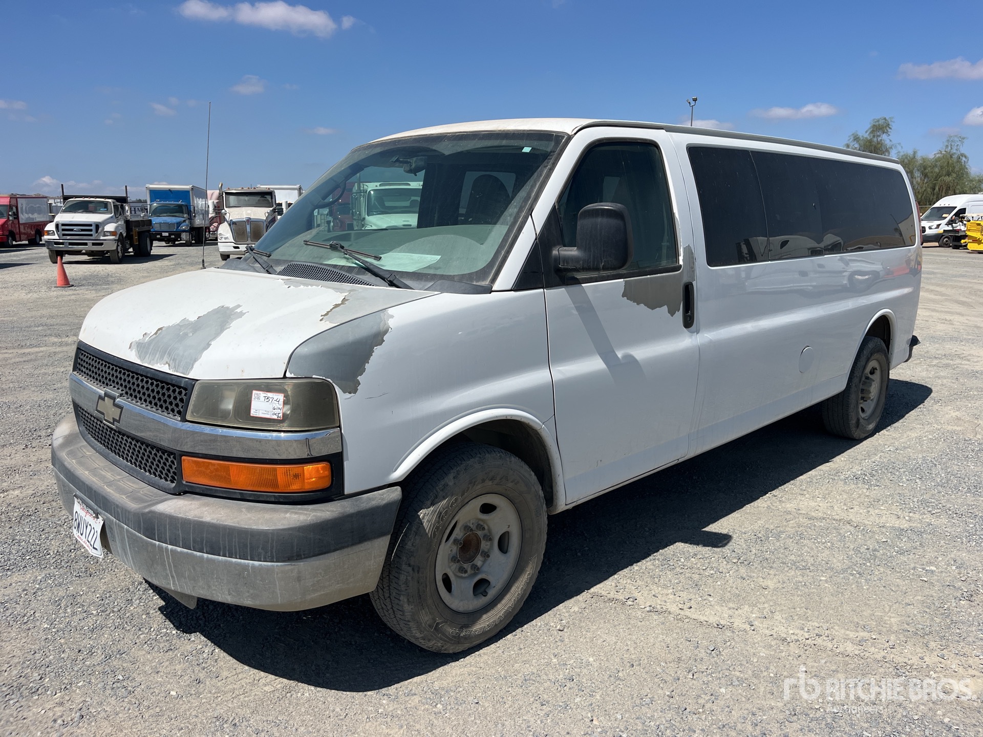 General Appearance with Picture, Left Front Corner