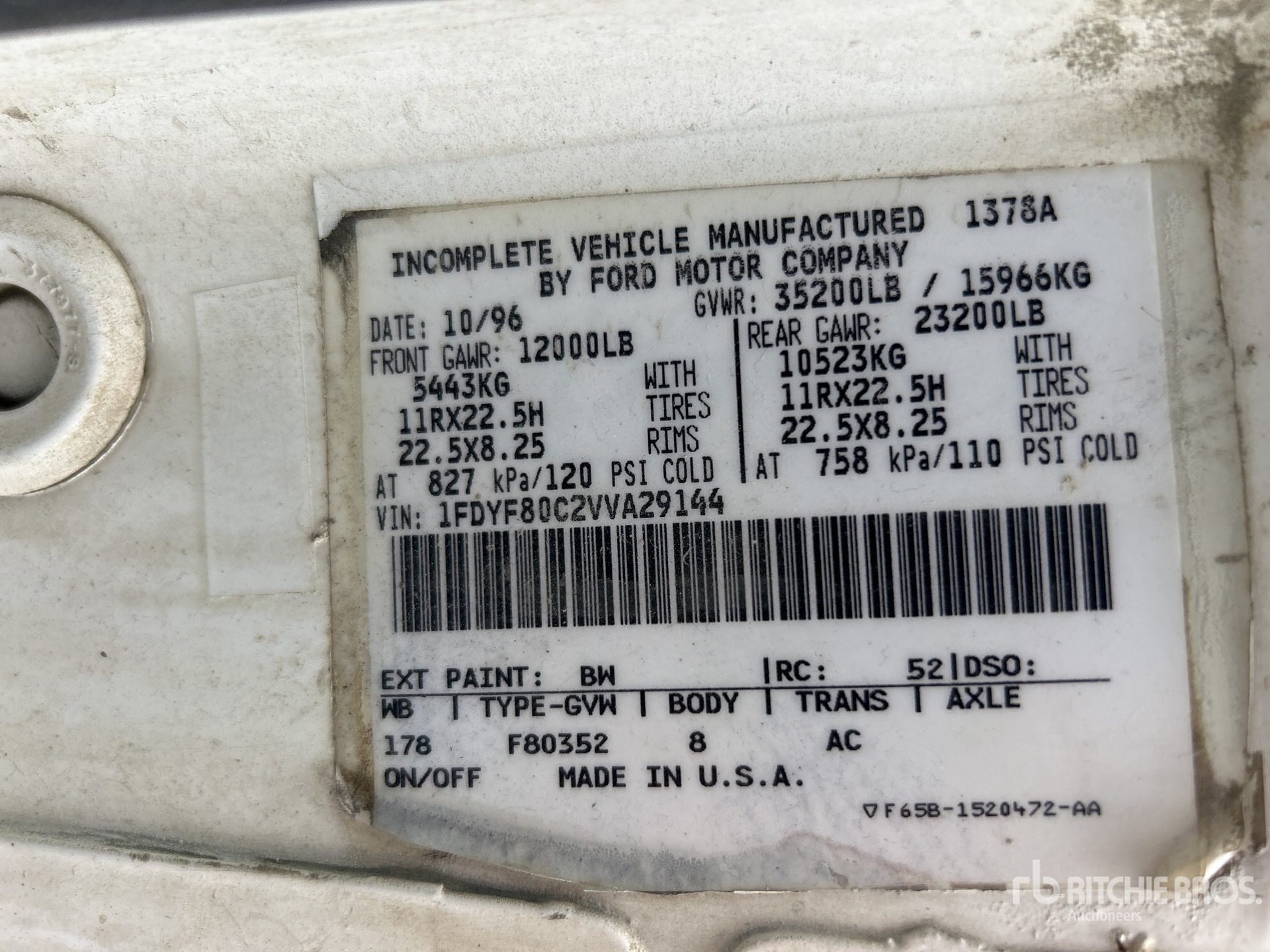 General Appearance with Serial Number / VIN