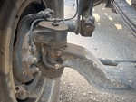 4 Underbody - Truck with