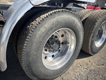4 Underbody - Truck with Left Center Drive Tires
