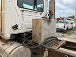 4 Underbody - Truck with 