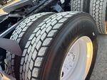 4 Underbody - Truck with 