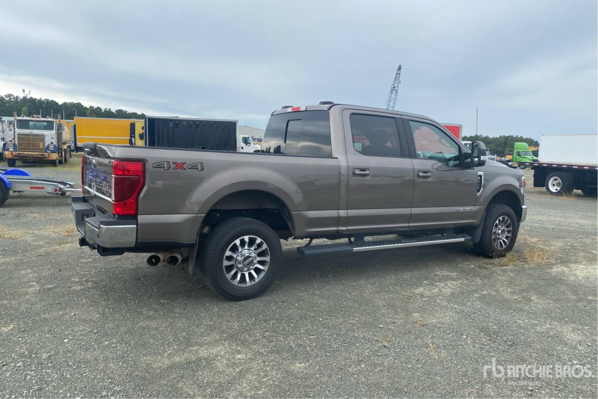 General Appearance with Picture, Right Rear Corner