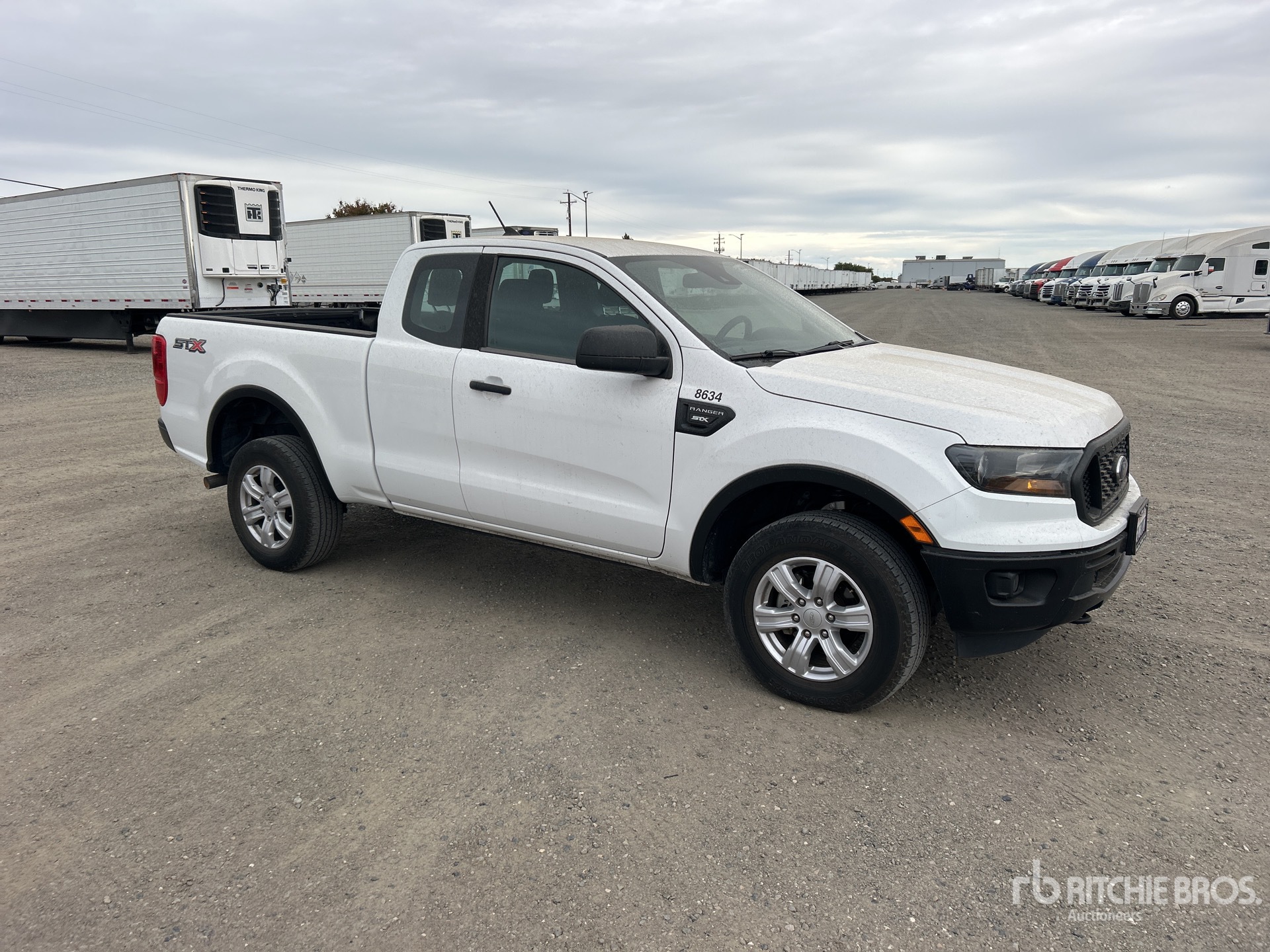 General Appearance with Picture, Right Front Corner