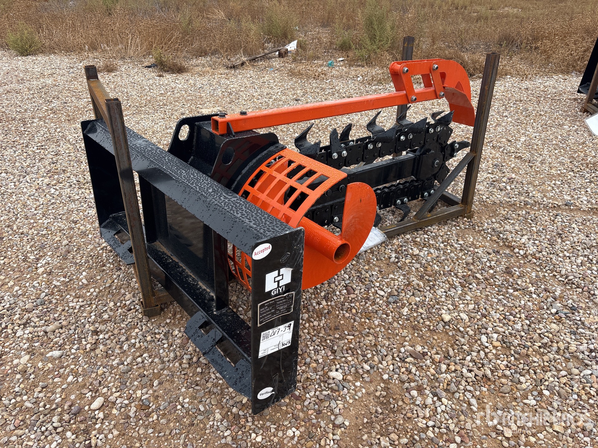 General Appearance with Picture, Right Rear Corner