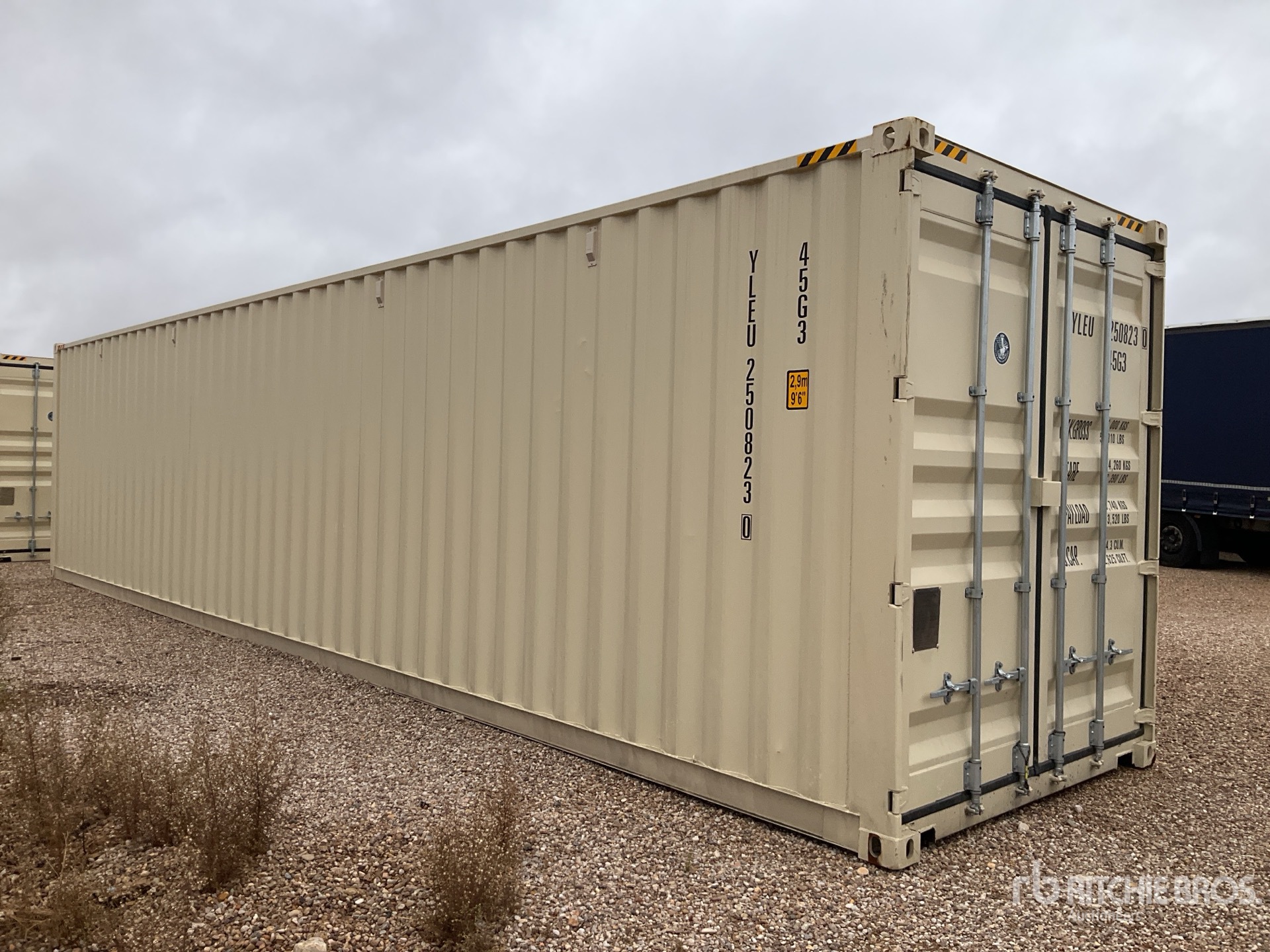 General Appearance with Picture, Right Rear Corner