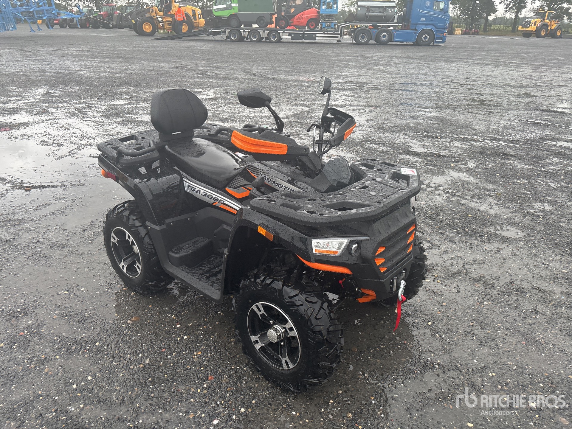 General Appearance with Picture, Right Front Corner