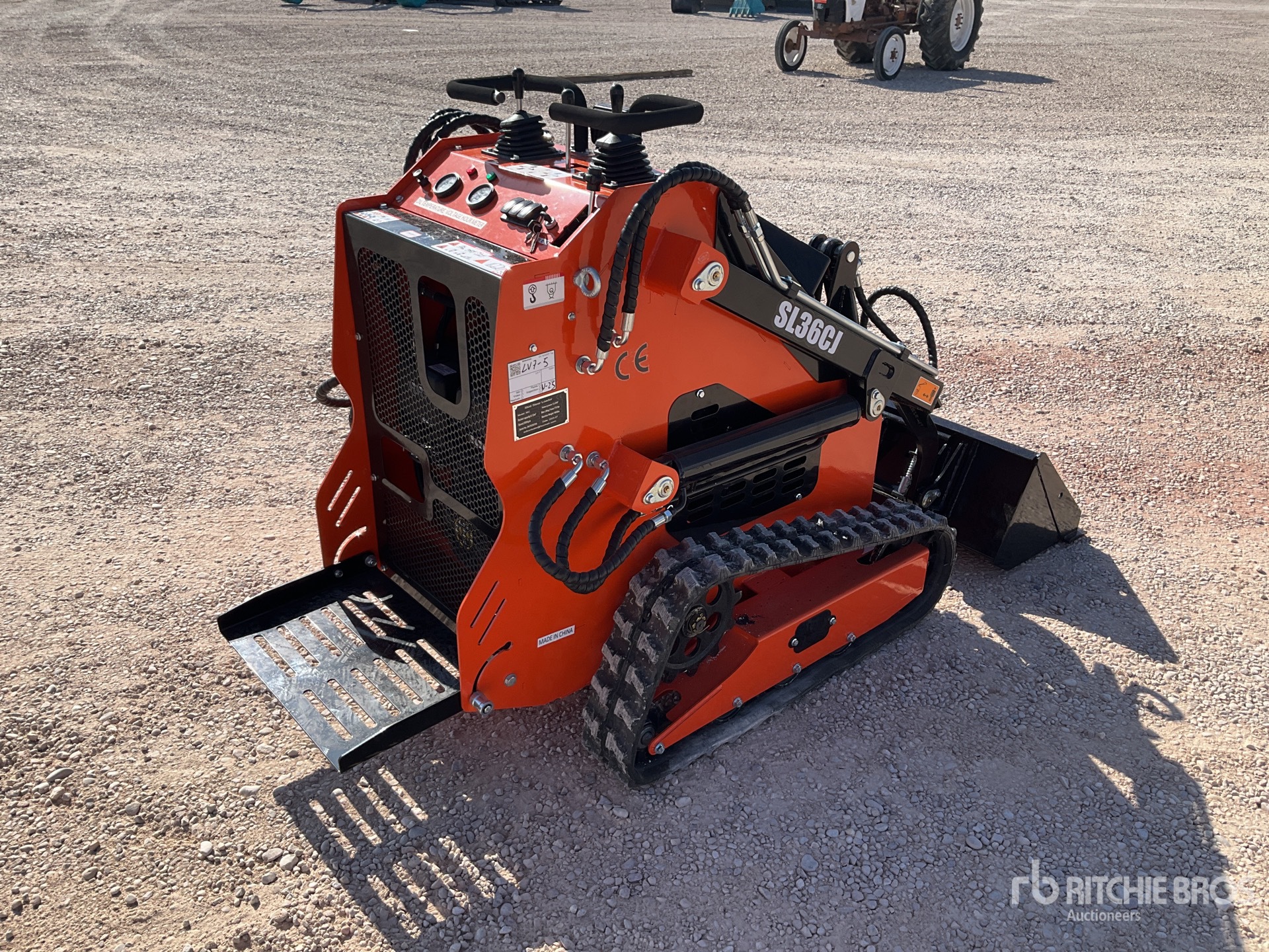 General Appearance with Picture, Right Rear Corner