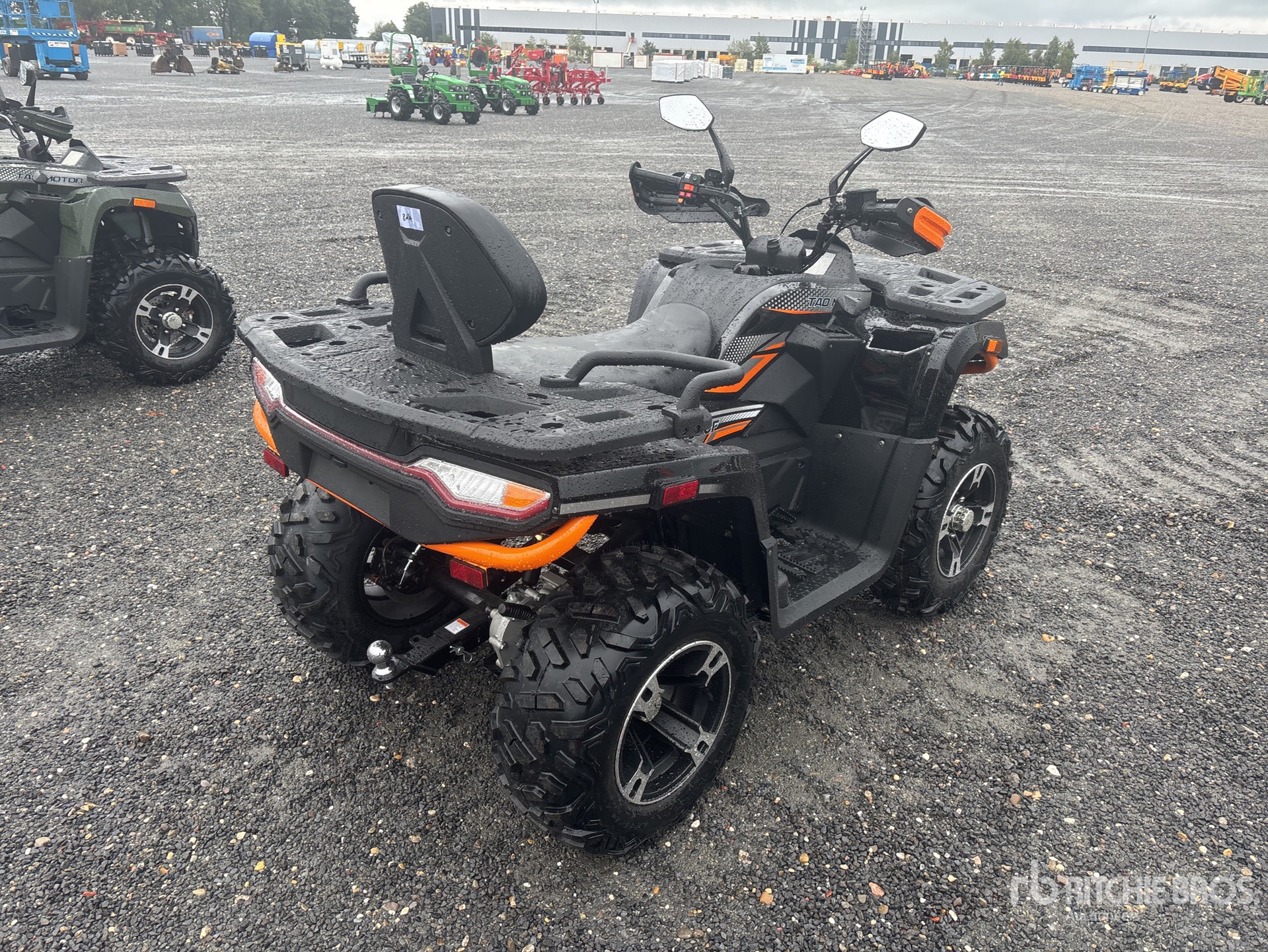 General Appearance with Picture, Right Rear Corner