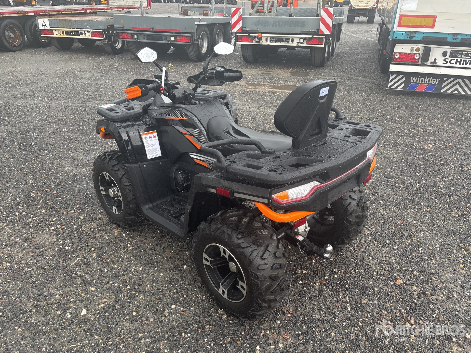General Appearance with Picture, Left Rear Corner