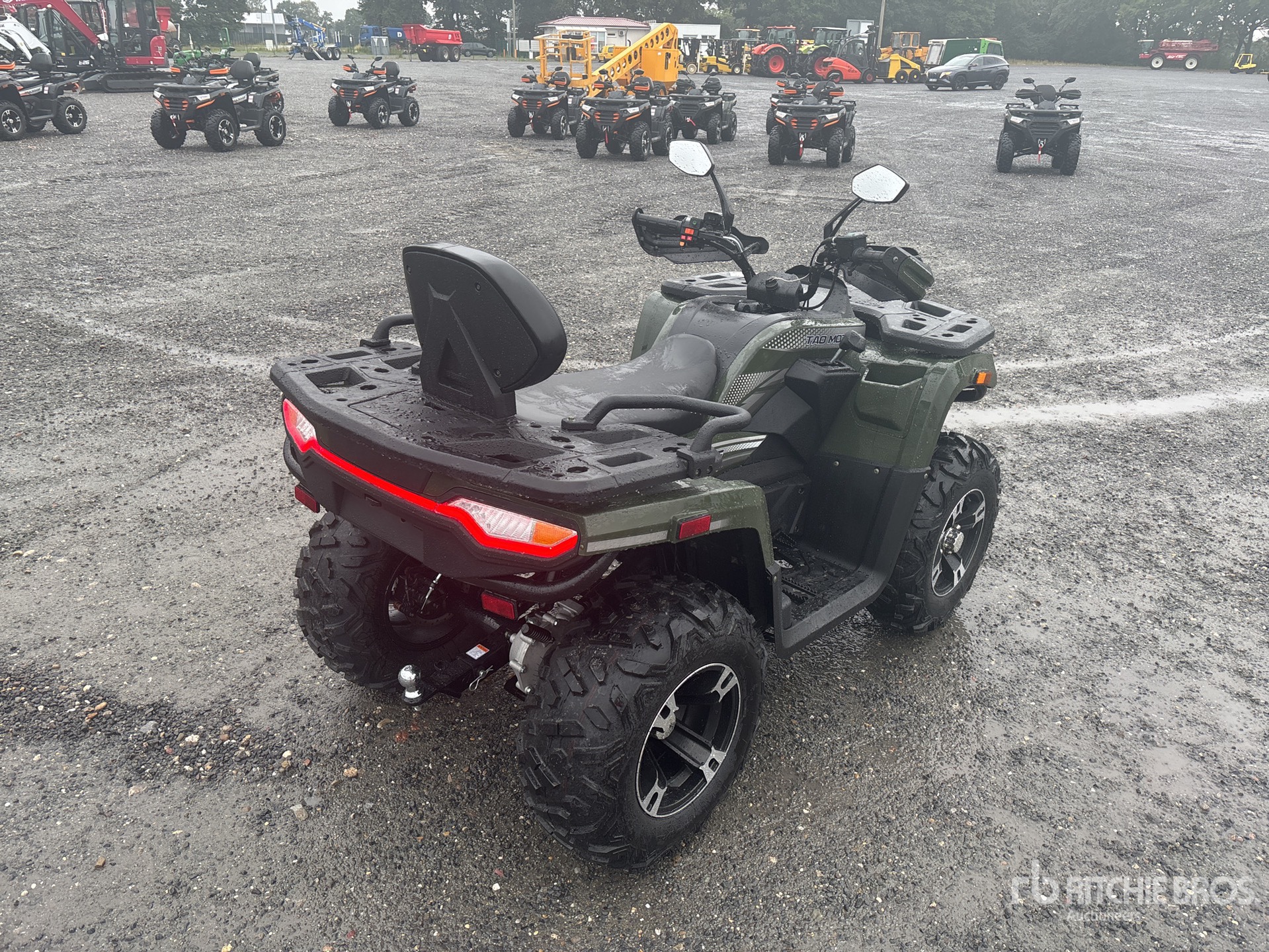 General Appearance with Picture, Right Rear Corner
