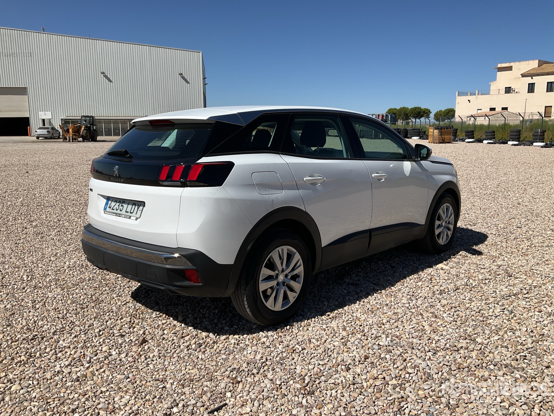General Appearance with Picture, Right Rear Corner