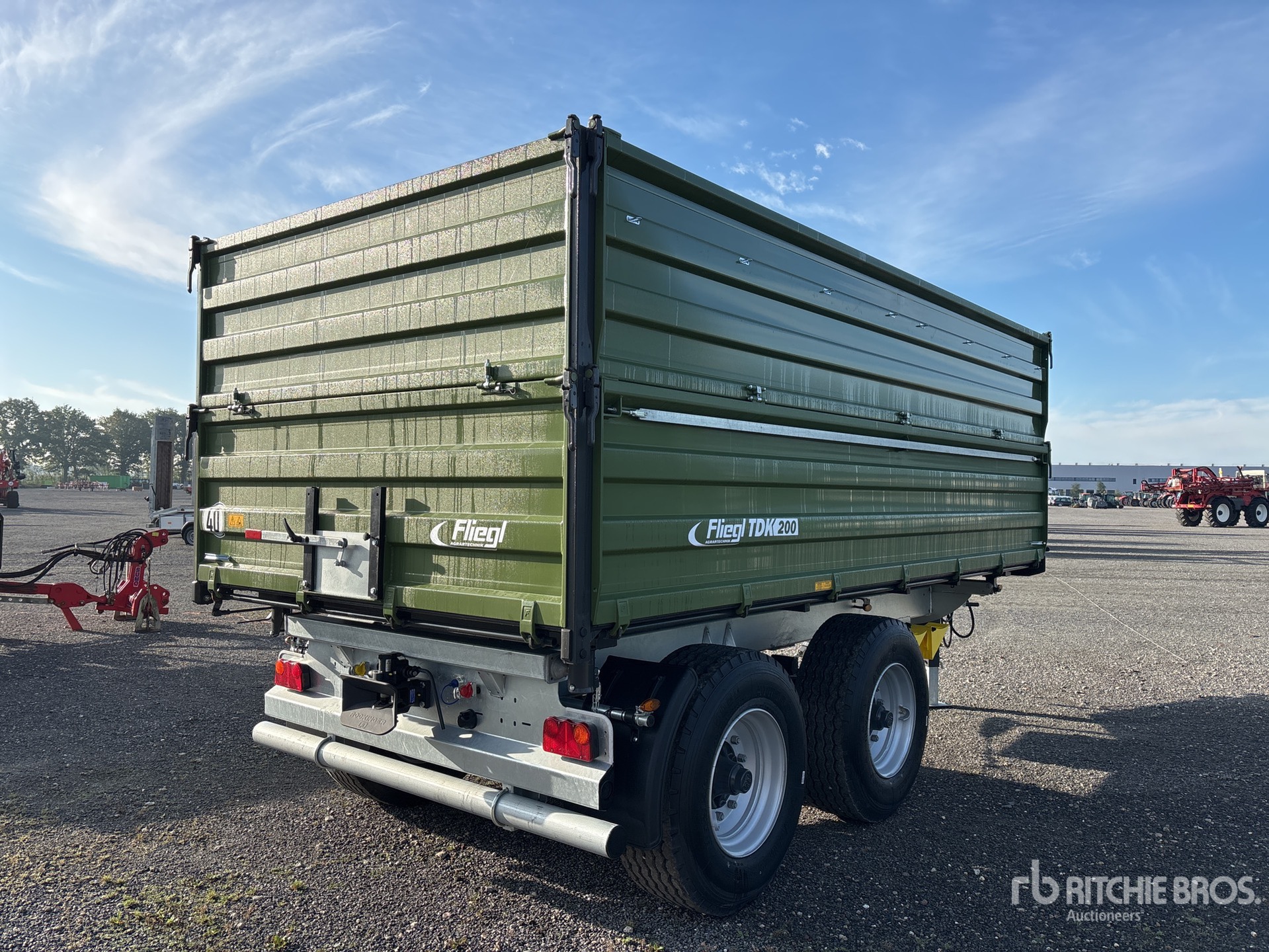 General Appearance with Picture, Right Rear Corner