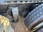 4 Underbody - Truck with 