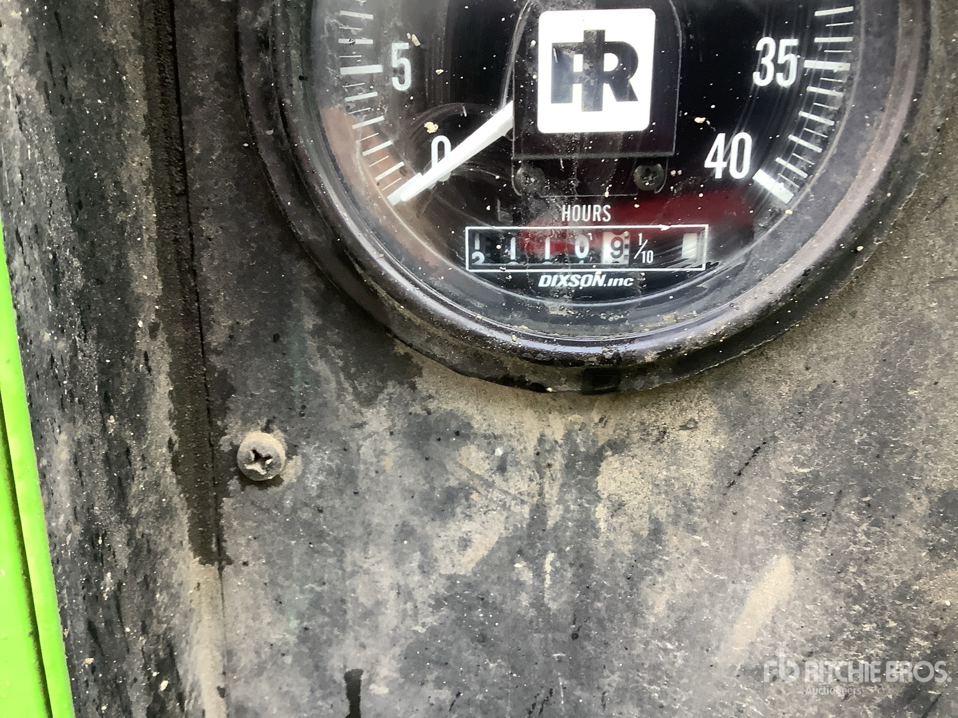 General Appearance with Hour Meter / Odometer