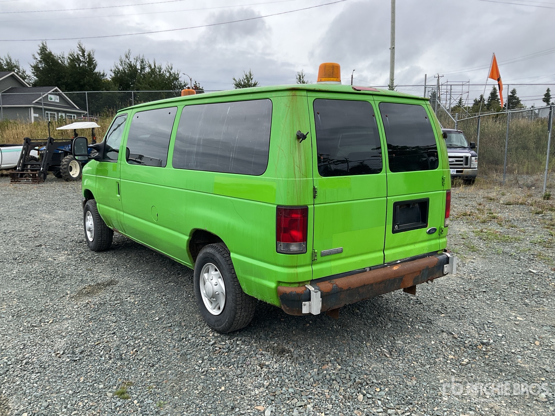 General Appearance with Picture, Left Rear Corner