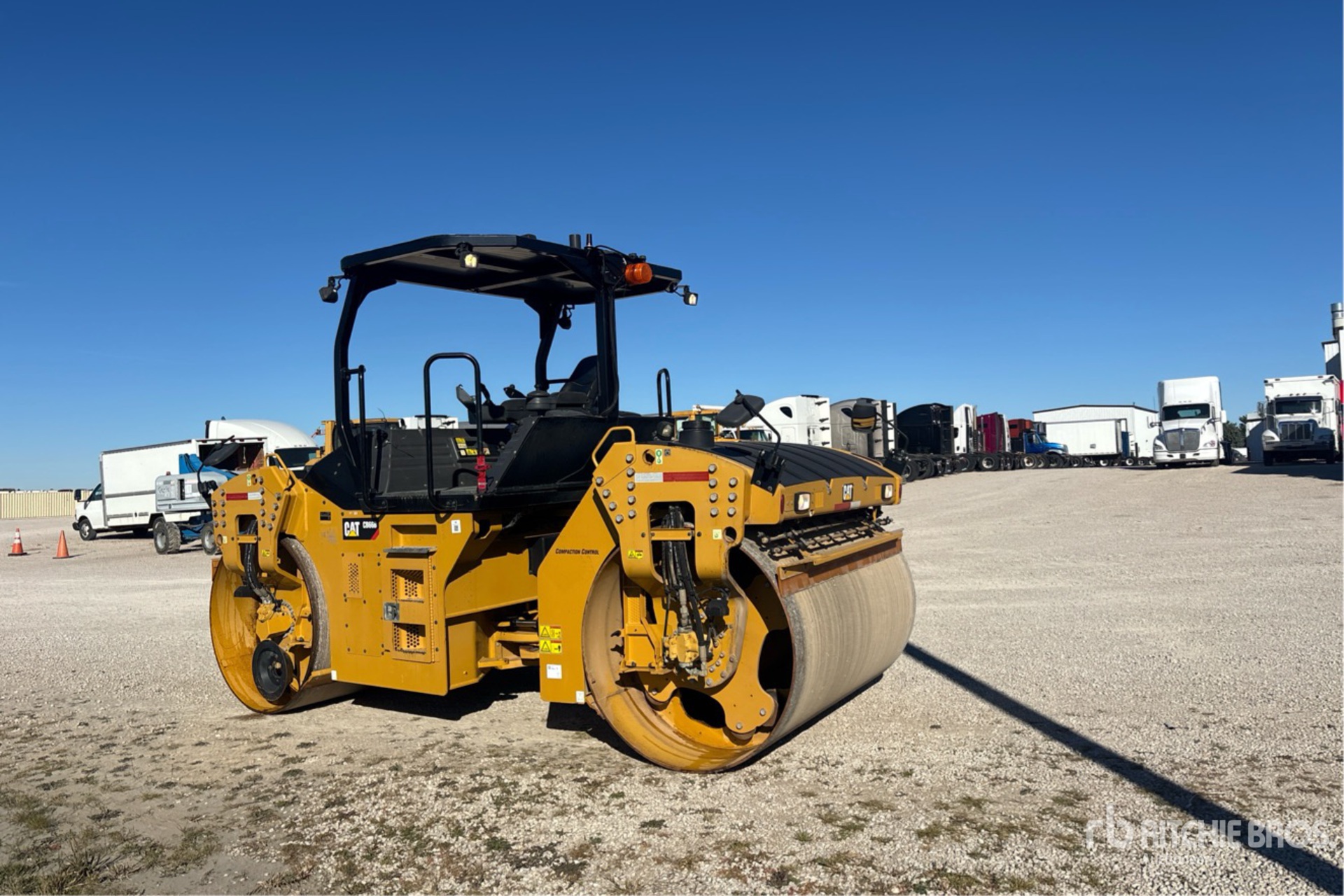 General Appearance with Zdjęcie, lewy dolny róg