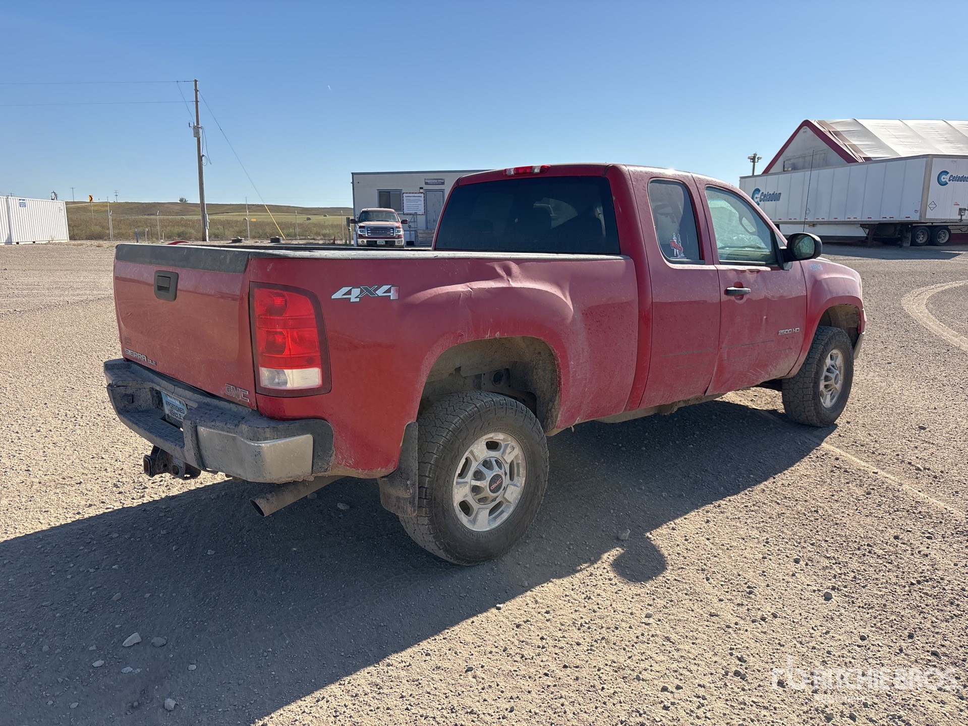 General Appearance with Picture, Right Rear Corner