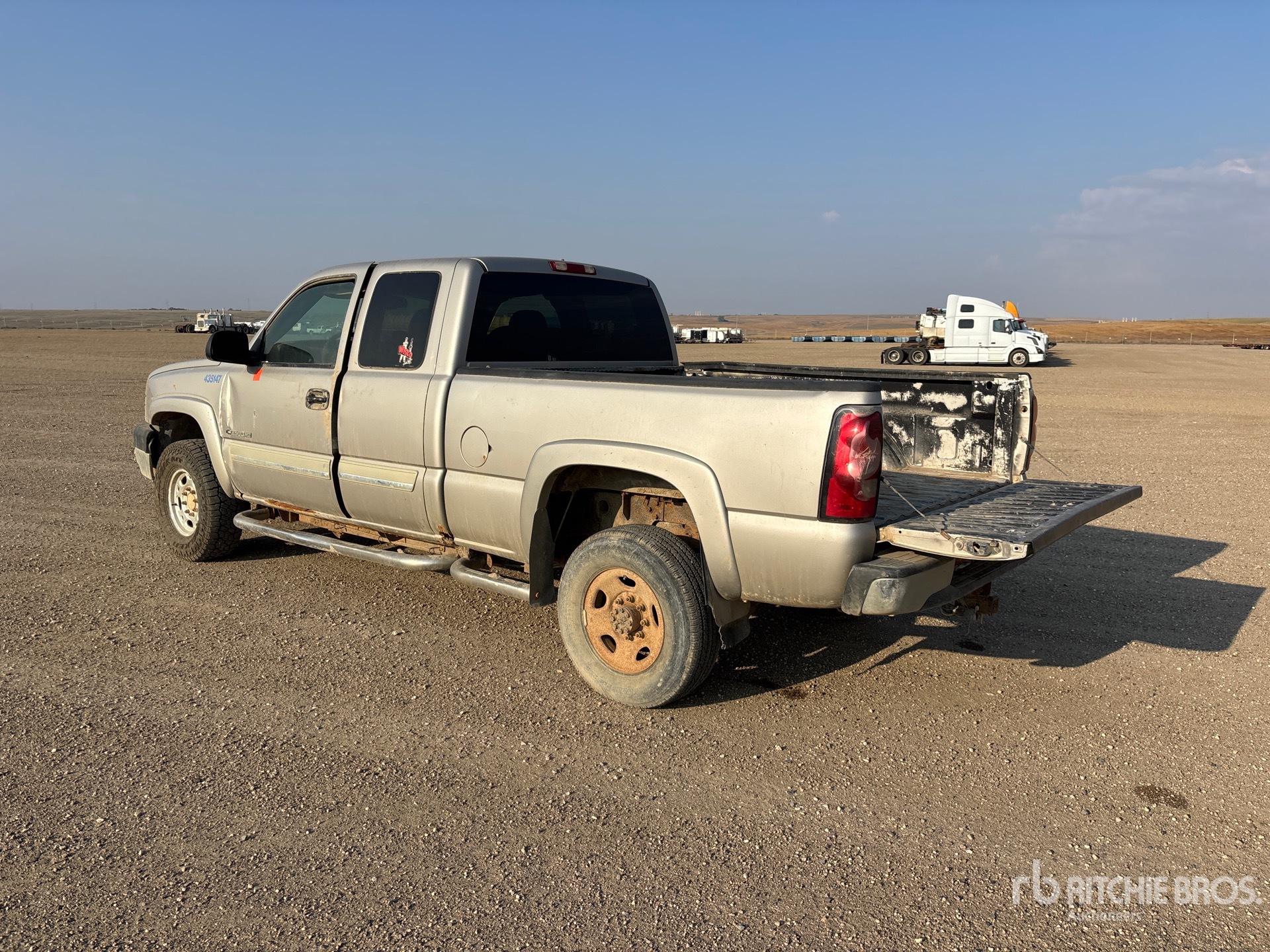 General Appearance with Imagen: esquina trasera izquierda