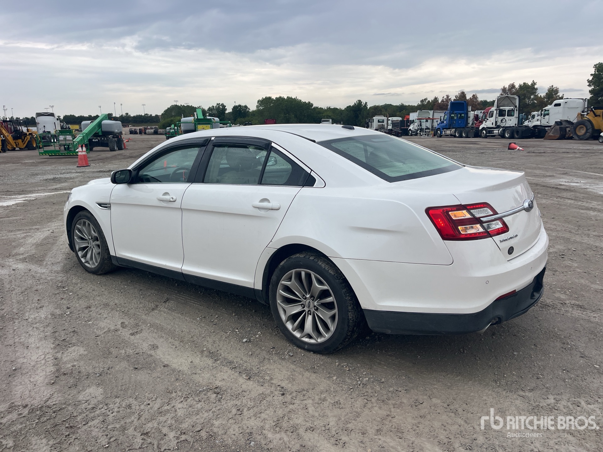 General Appearance with Picture, Left Rear Corner