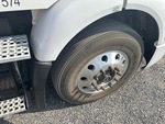 4 Underbody - Truck with 