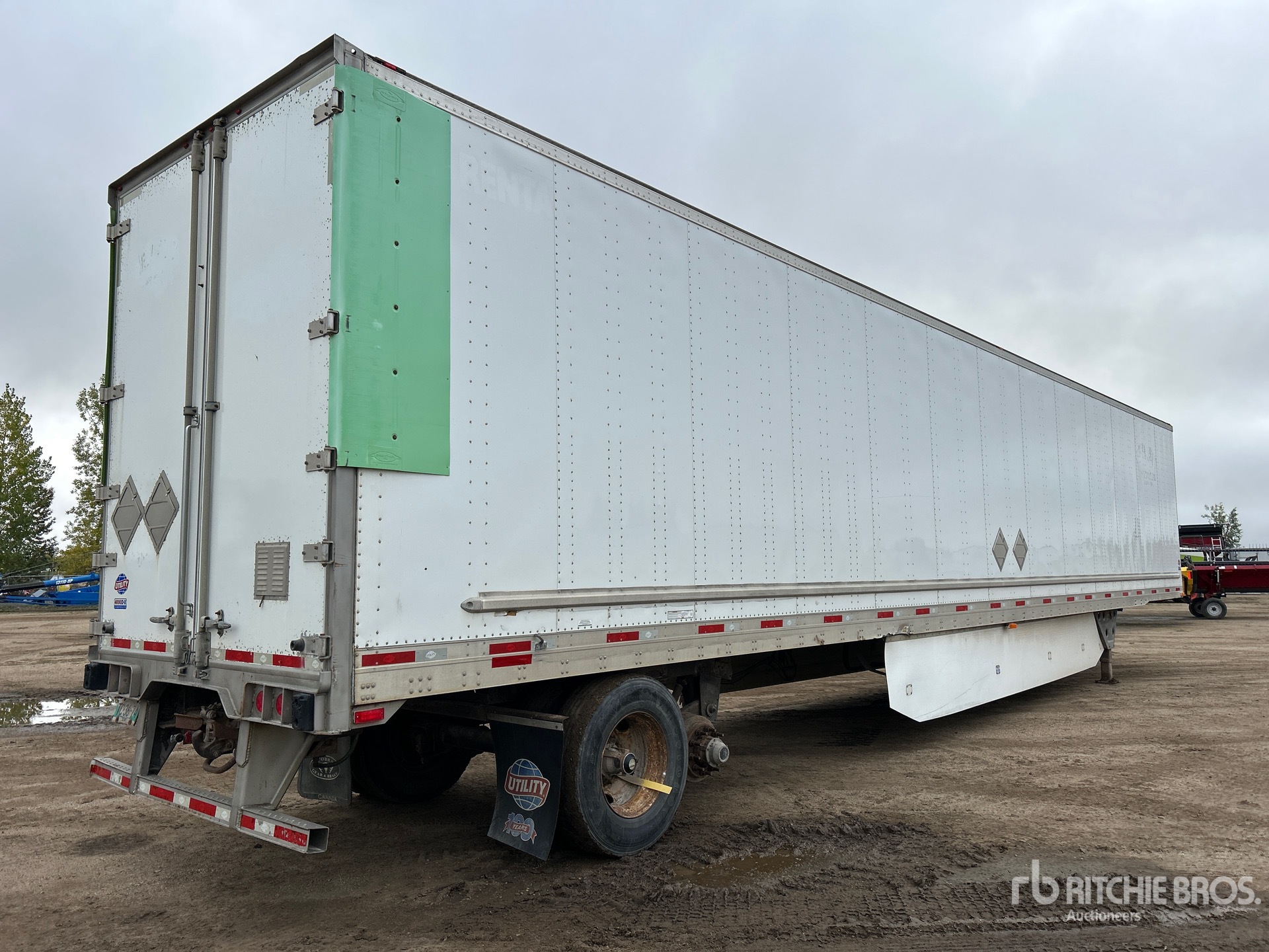 General Appearance with Picture, Right Rear Corner