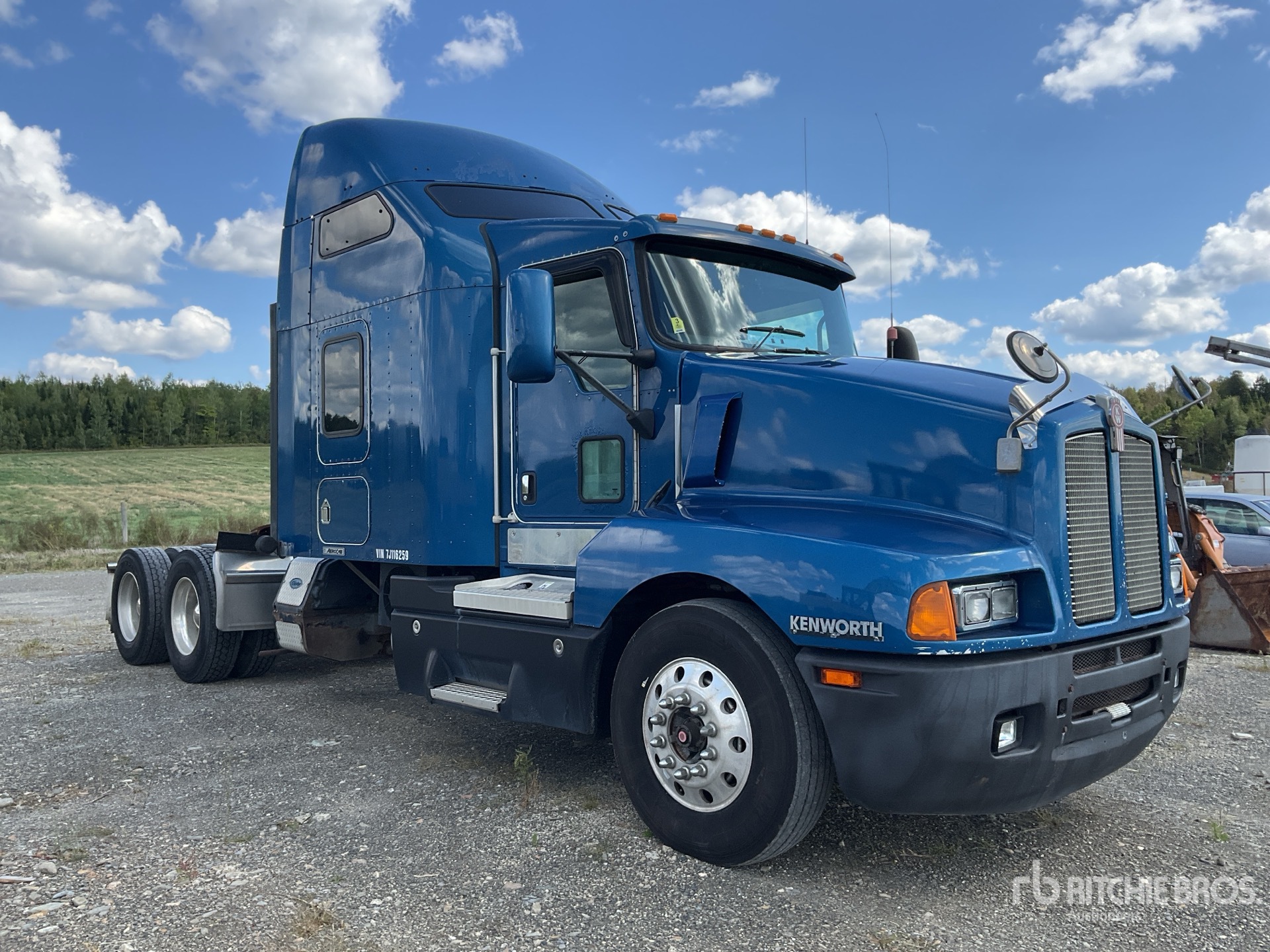 General Appearance with Picture, Right Front Corner