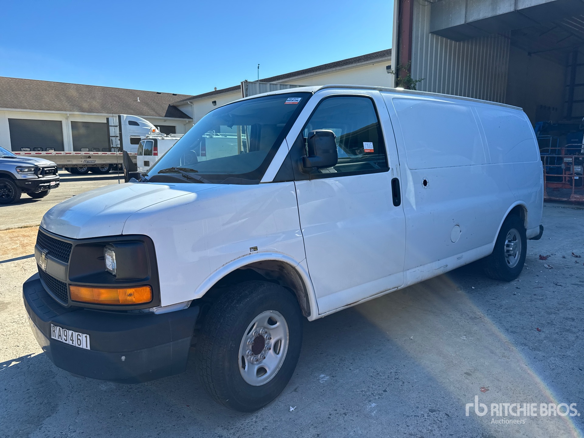 General Appearance with Picture, Left Front Corner