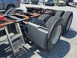 4 Underbody - Truck with 