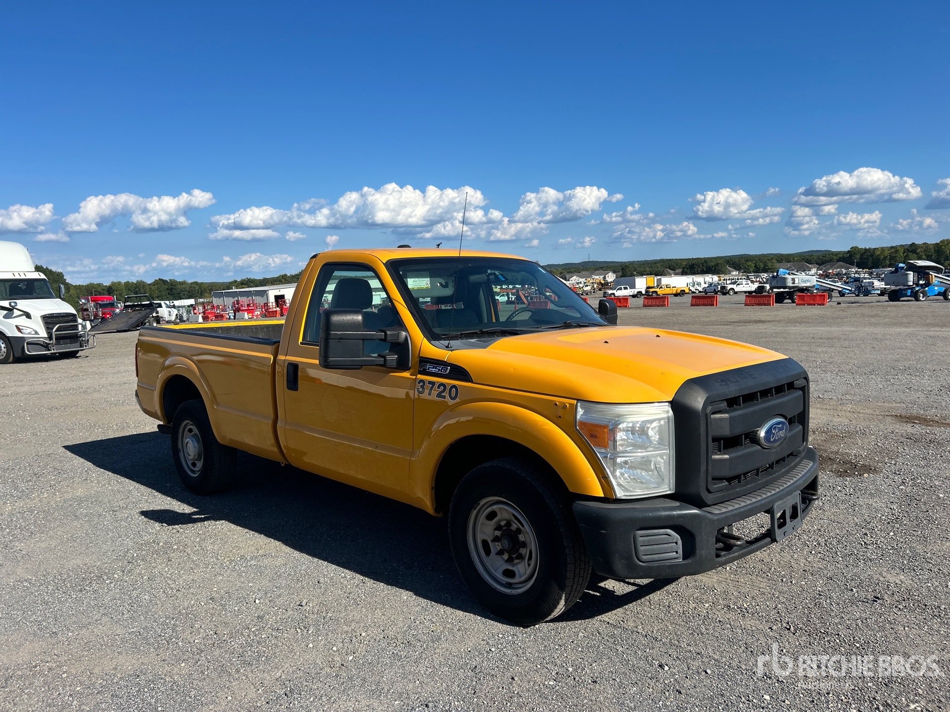 General Appearance with Picture, Right Front Corner