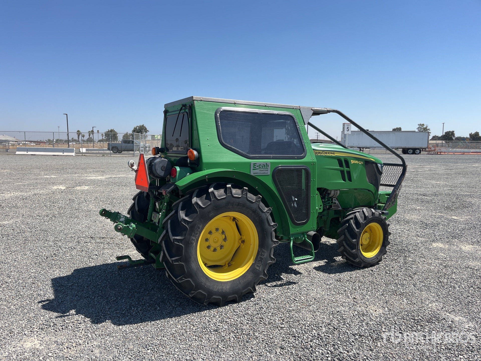 General Appearance with Picture, Right Rear Corner