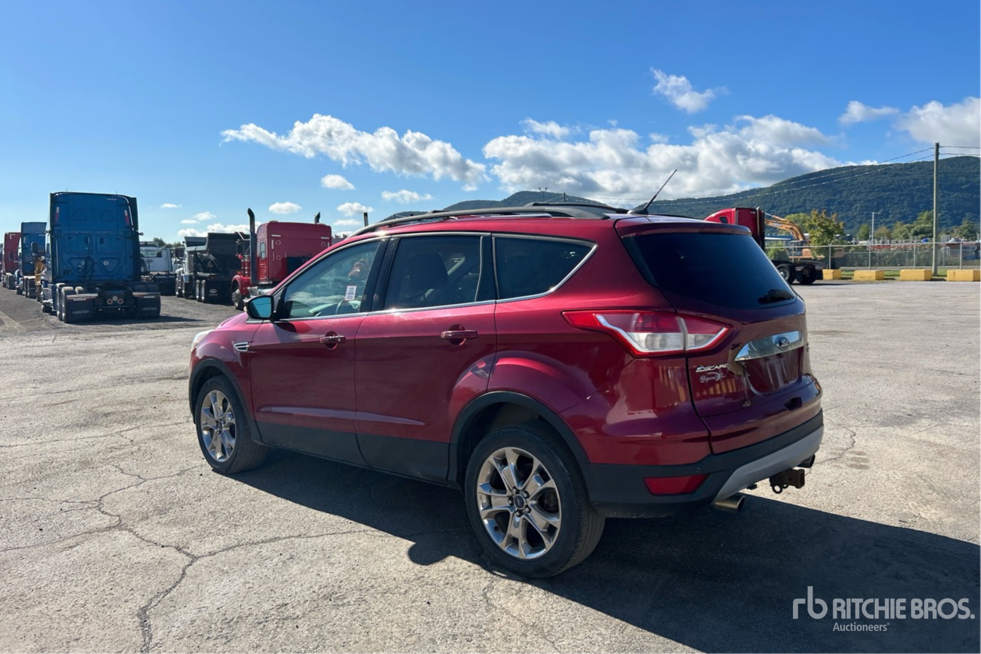 General Appearance with Picture, Left Rear Corner
