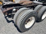 4 Underbody - Truck with 