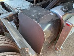 4 Underbody - Truck with 
