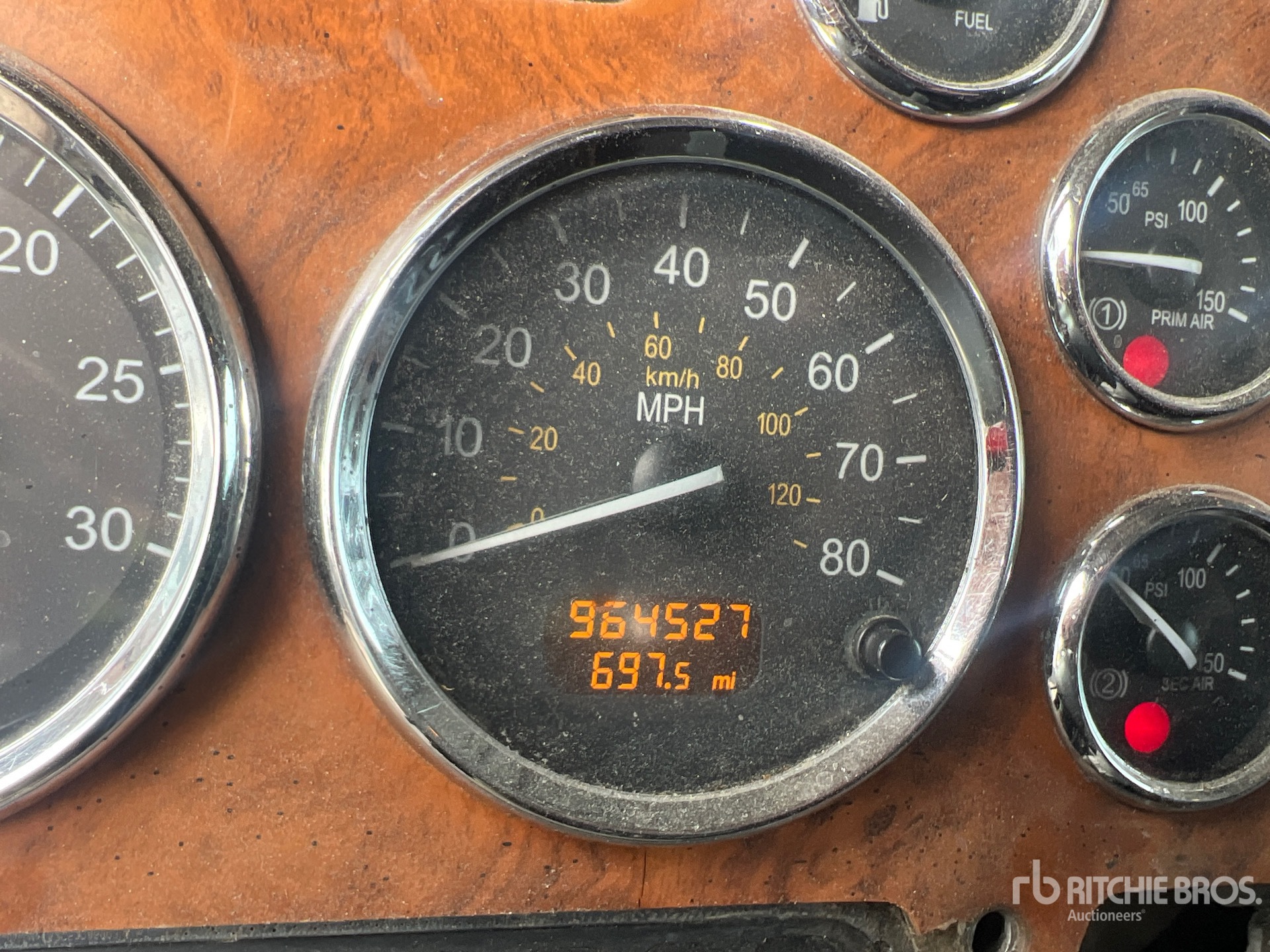 General Appearance with Hour Meter / Odometer