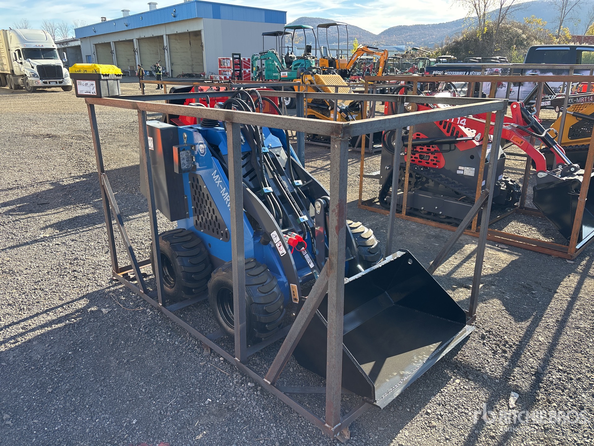 General Appearance with Picture, Right Front Corner