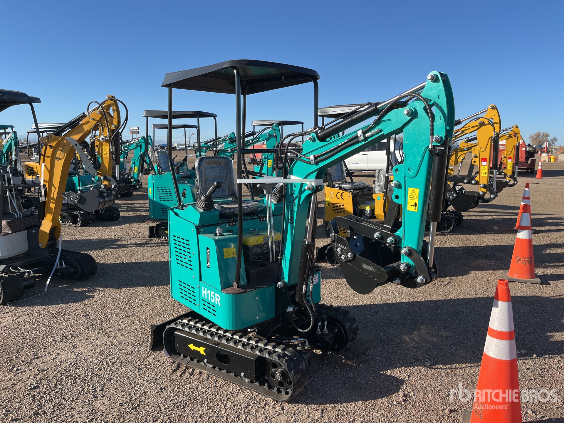 General Appearance with Picture, Right Front Corner