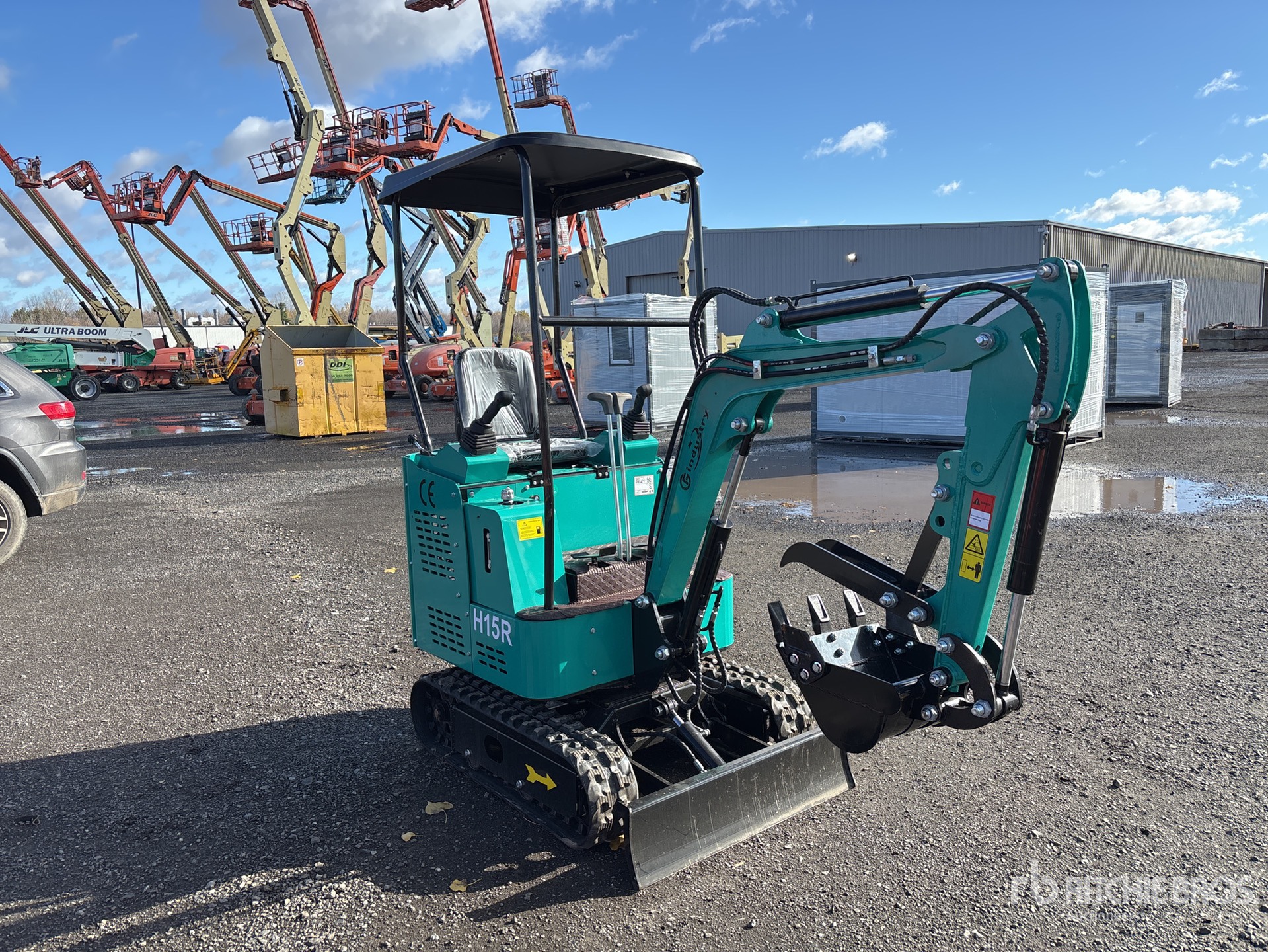 General Appearance with Bild, Ecke vorne rechts