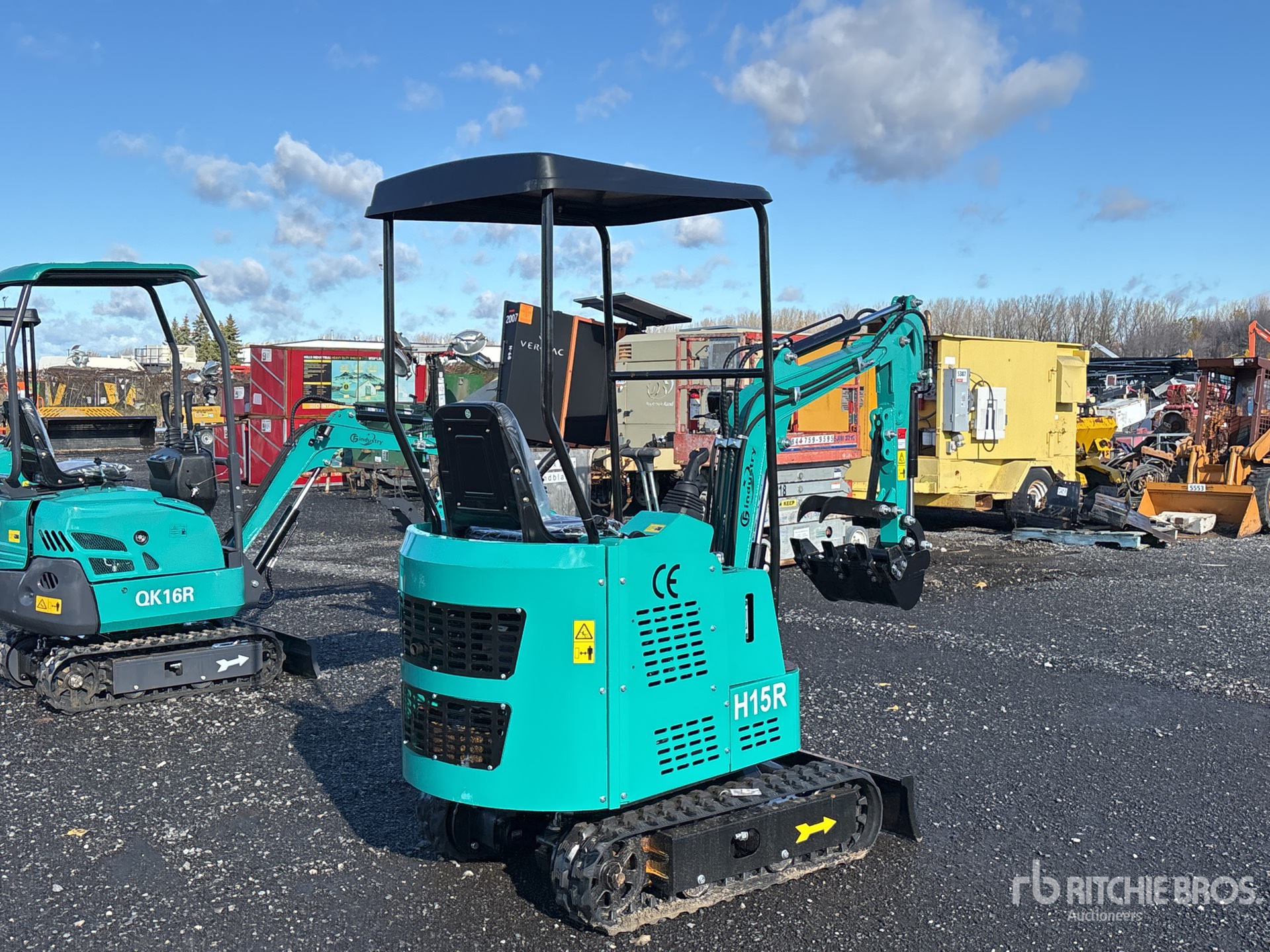 Aspect général with Image, coin arrière droit