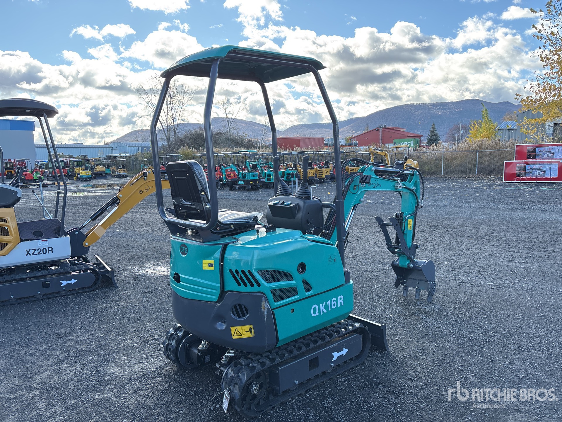 General Appearance with Bild, Ecke hinten rechts