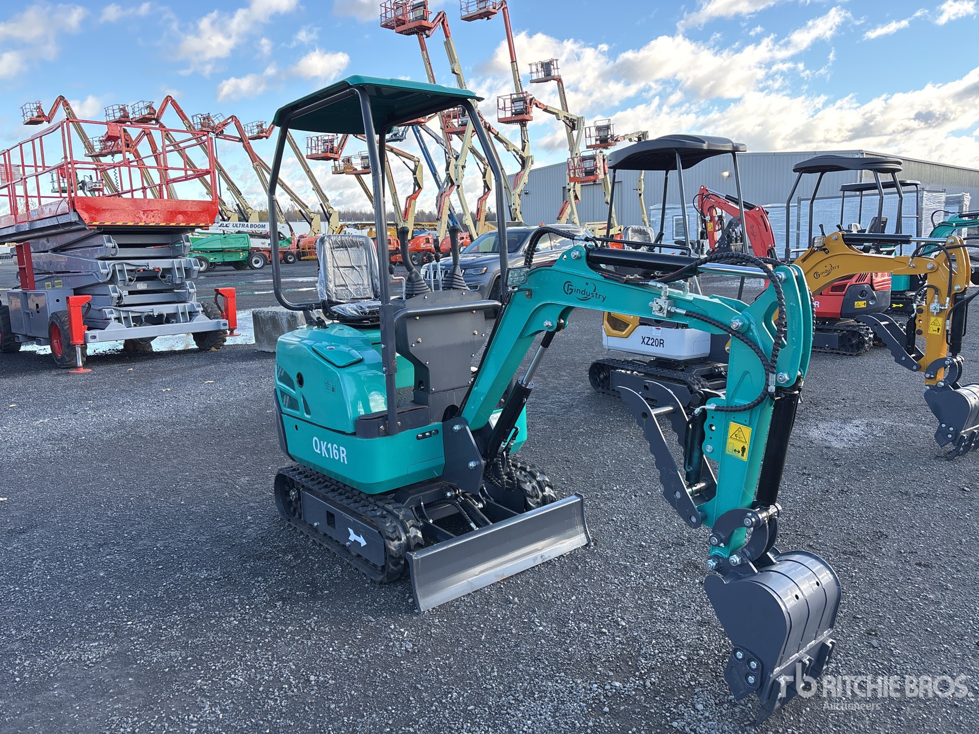 General Appearance with Bild, Ecke vorne rechts