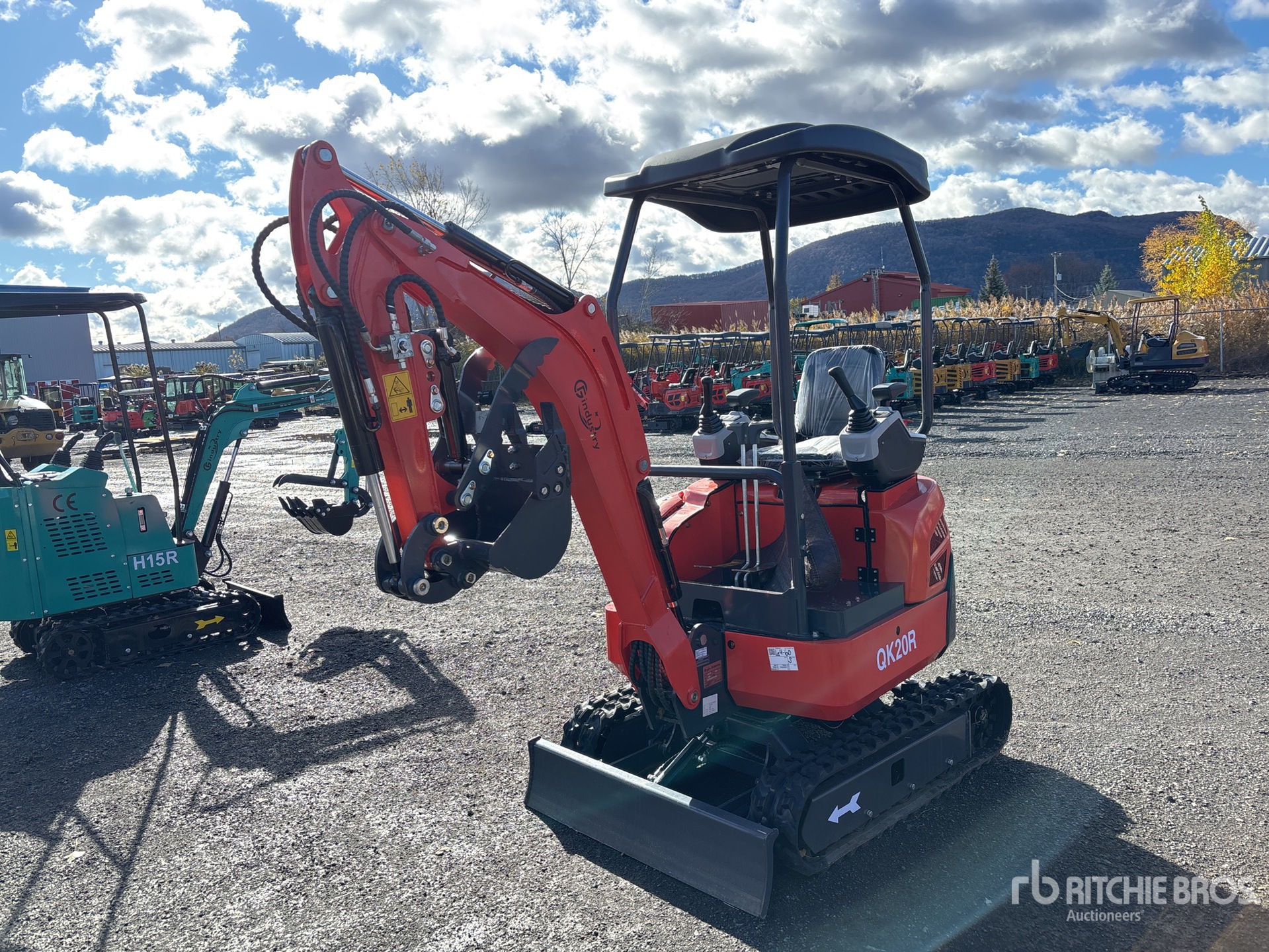 General Appearance with Bild, Ecke vorne links